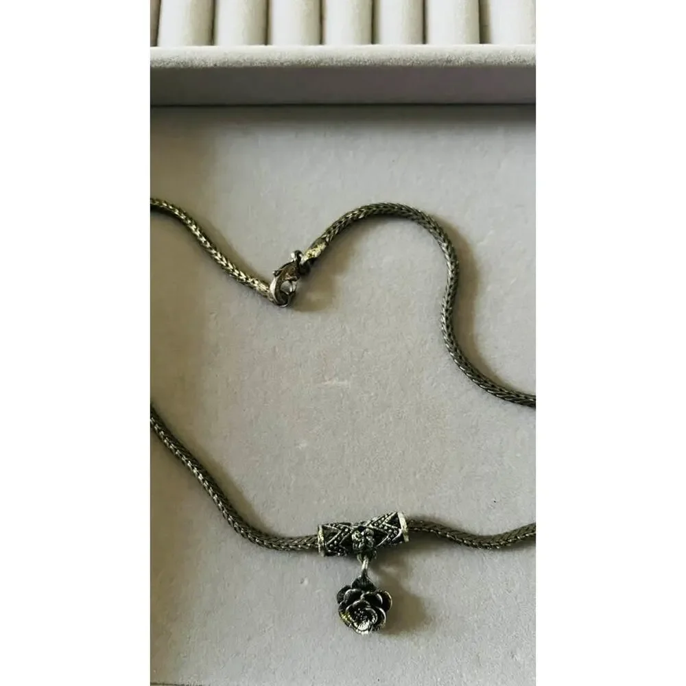 Vintage 16” Silvertone Rose Pendant Wheat Chain Necklace